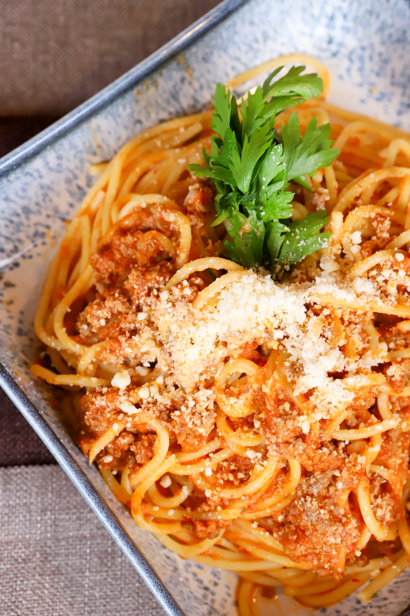 SPAGETTI BOLONEZ 