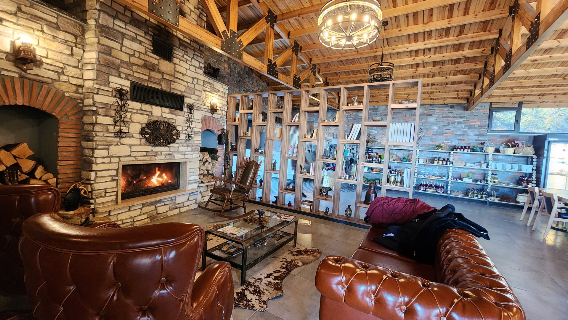 Aronia Cafe Restaurant